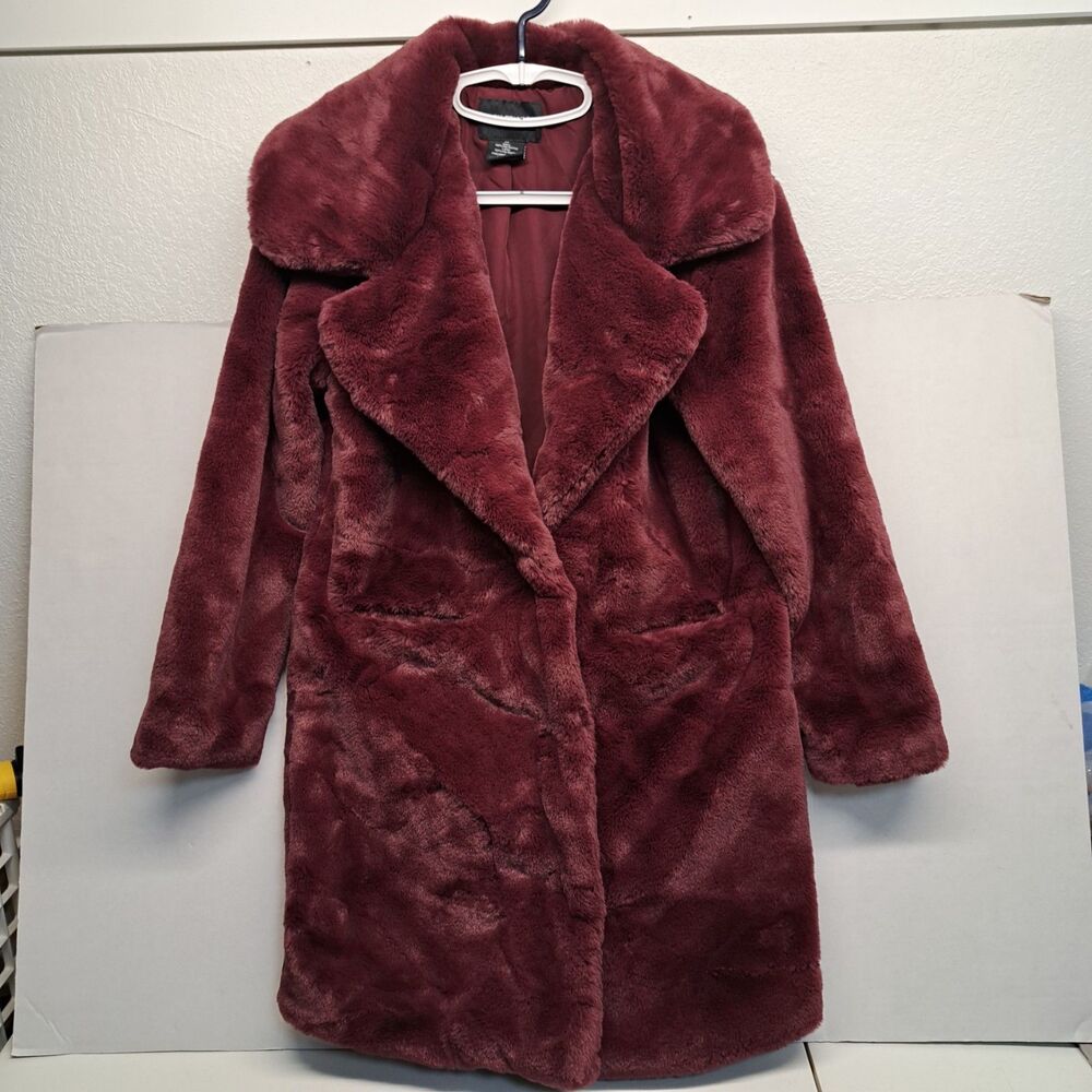 Mark Edward’s Faux Fur Burgundy Coat Women's Size XS